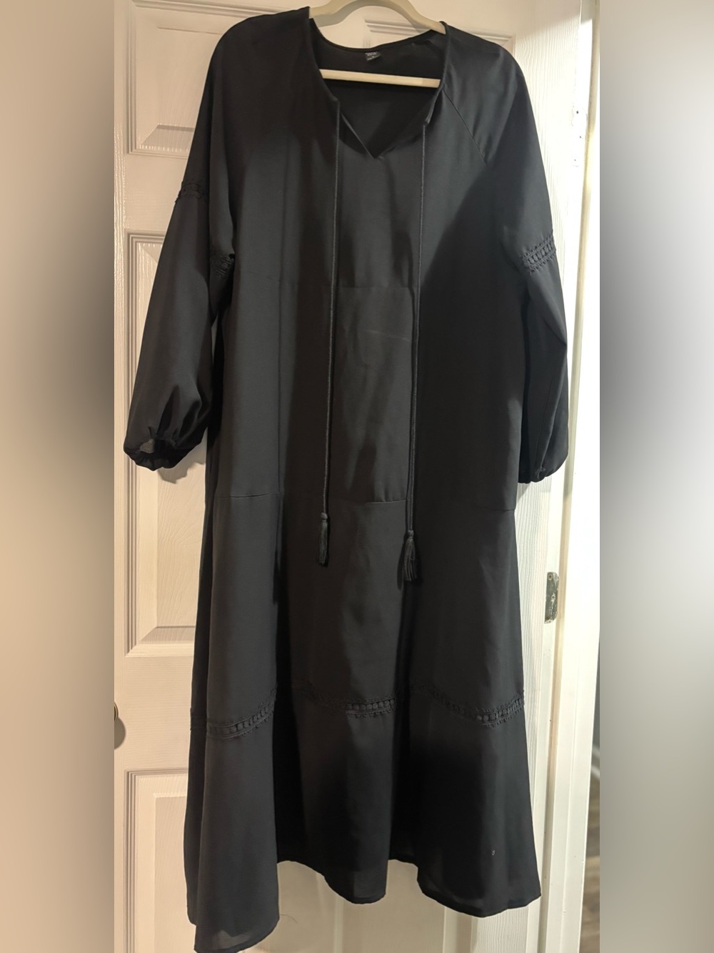 Elegant Black Maxi Dress with Tassel Tie